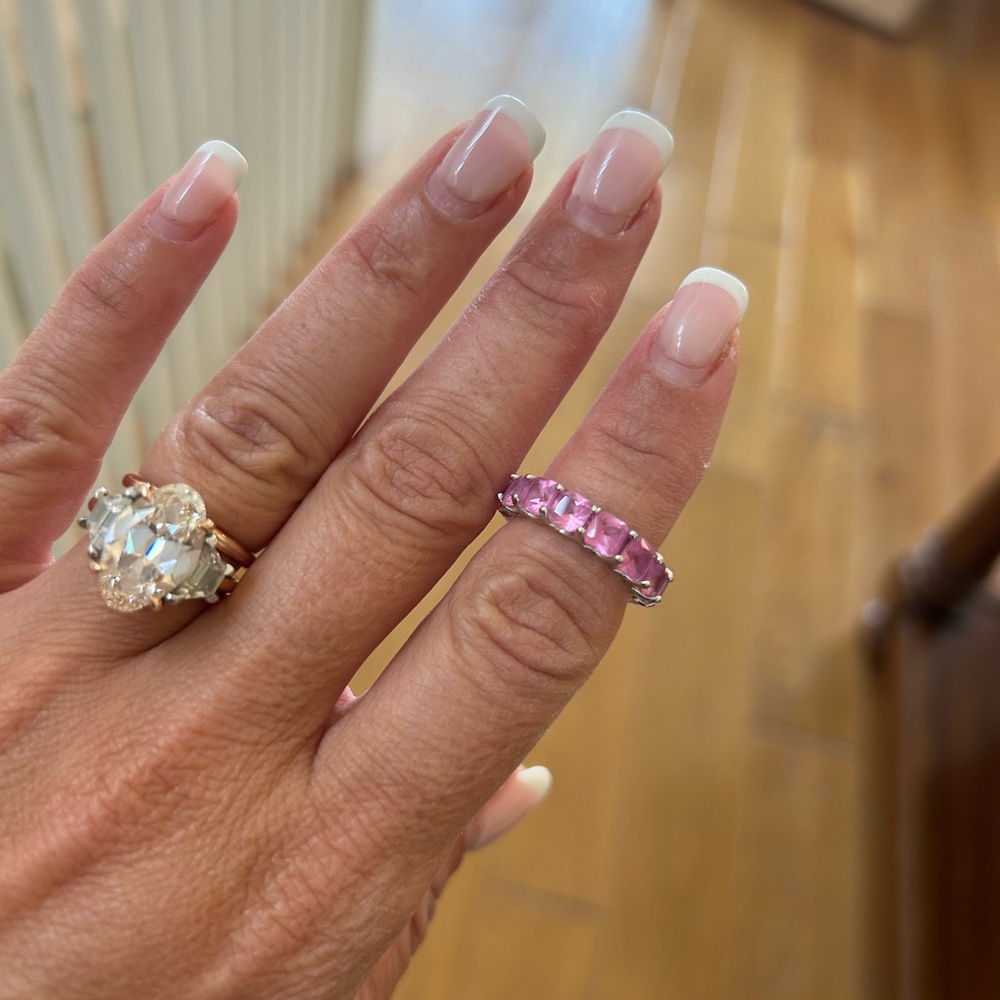 Gorgeous pink stone eternity band ring size 6